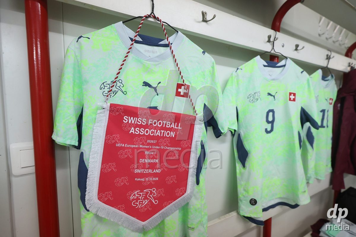 KAKANJ, BOSNIA AND HERZEGOVINA - OCTOBER 13: A general view inside of the Switzerland dressing room before during the UEFA Womens European Under-19 Qualifier match between Denmark and Switzerland at Mladost Stadium on October 13, 2026 in Kakanj, Bosnia and Herzegovina. Photo: Armin Durgut/Pixsell/DP Media