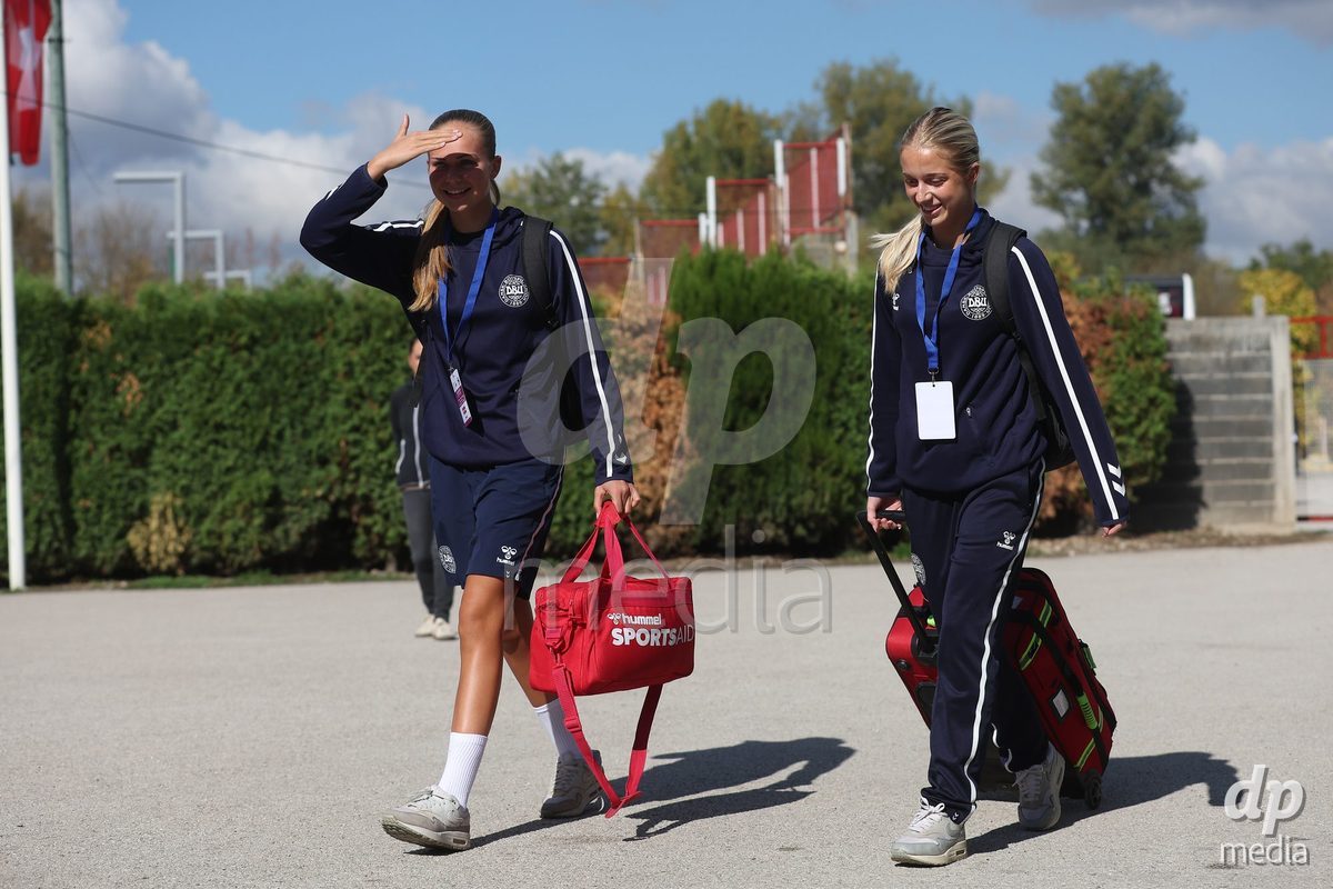 KAKANJ, BOSNIA AND HERZEGOVINA - OCTOBER 13: Sarah Lindorff Vinther of Denmark and Frederikke Ludvigsen of Denmark arrives at the stadium before the UEFA Womens European Under-19 Qualifier match between Denmark and Switzerland at Mladost Stadium on October 13, 2026 in Kakanj, Bosnia and Herzegovina. Photo: Armin Durgut/Pixsell/DP Media