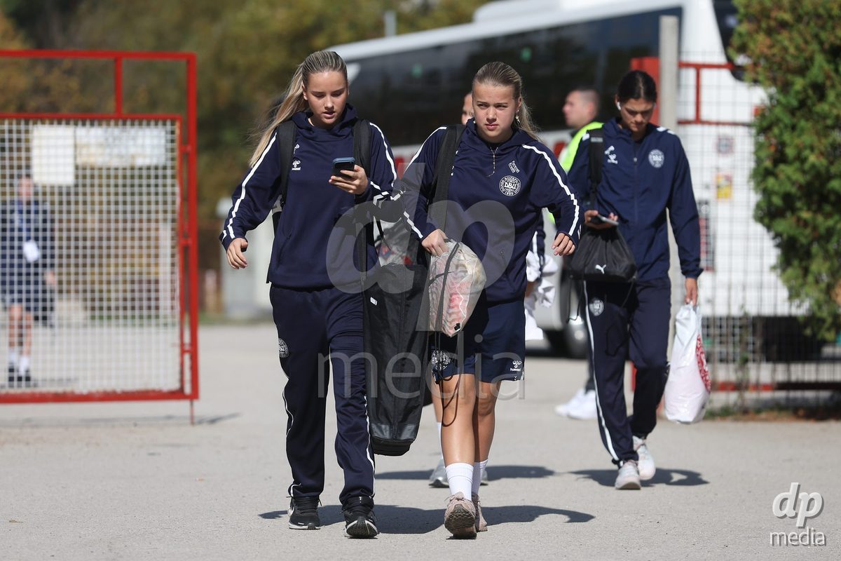 KAKANJ, BOSNIA AND HERZEGOVINA - OCTOBER 13: Nellie Mulvad Gejel of Denmark and Frøya Stubgaard Ebbesvik of Denmark arrives at the stadium before the UEFA Womens European Under-19 Qualifier match between Denmark and Switzerland at Mladost Stadium on October 13, 2026 in Kakanj, Bosnia and Herzegovina. Photo: Armin Durgut/Pixsell/DP Media