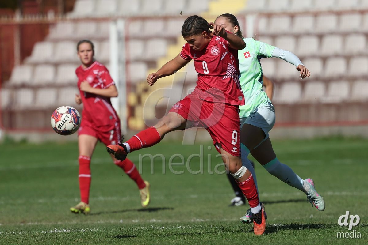 KAKANJ, BOSNIA AND HERZEGOVINA - OCTOBER 13: Thea Petersen of Denmark and Johanna Thüer of Switzerland during the UEFA Womens European Under-19 Qualifier match between Denmark and Switzerland at Mladost Stadium on October 13, 2026 in Kakanj, Bosnia and Herzegovina. Photo: Armin Durgut/Pixsell/DP Media