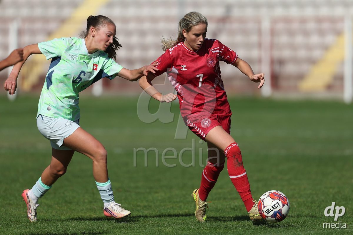 KAKANJ, BOSNIA AND HERZEGOVINA - OCTOBER 13: Joya Kamber of Switzerland and Nellie Mulvad Gejel of Denmark during the UEFA Womens European Under-19 Qualifier match between Denmark and Switzerland at Mladost Stadium on October 13, 2026 in Kakanj, Bosnia and Herzegovina. Photo: Armin Durgut/Pixsell/DP Media