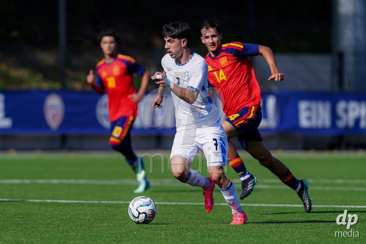 SCHAAN, LIECHTENSTEIN - OCTOBER 15: Yotam Kalfa of Israel controls the ball during the UEFA European Under-17 Qualifier match between Spain and Israel at LFV Campus Rheinwiese on October 15, 2026 in Schaan, Liechtenstein.