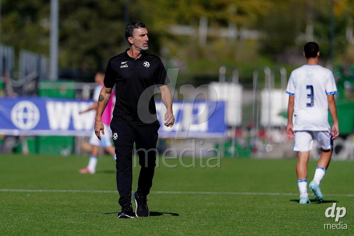 SCHAAN, LIECHTENSTEIN - OCTOBER 15: Ariel Banado, Head Coach of Israel, during the UEFA European Under-17 Qualifier match between Spain and Israel at LFV Campus Rheinwiese on October 15, 2026 in Schaan, Liechtenstein.