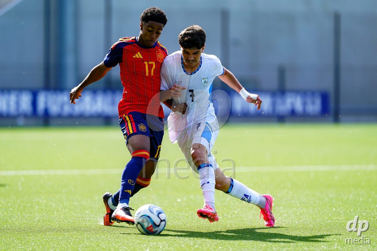 SCHAAN, LIECHTENSTEIN - OCTOBER 15: Yotam Kalfa of Israel and Lionel Ikezu Ikezu of Spain battle for the ball during the UEFA European Under-17 Qualifier match between Spain and Israel at LFV Campus Rheinwiese on October 15, 2026 in Schaan, Liechtenstein.