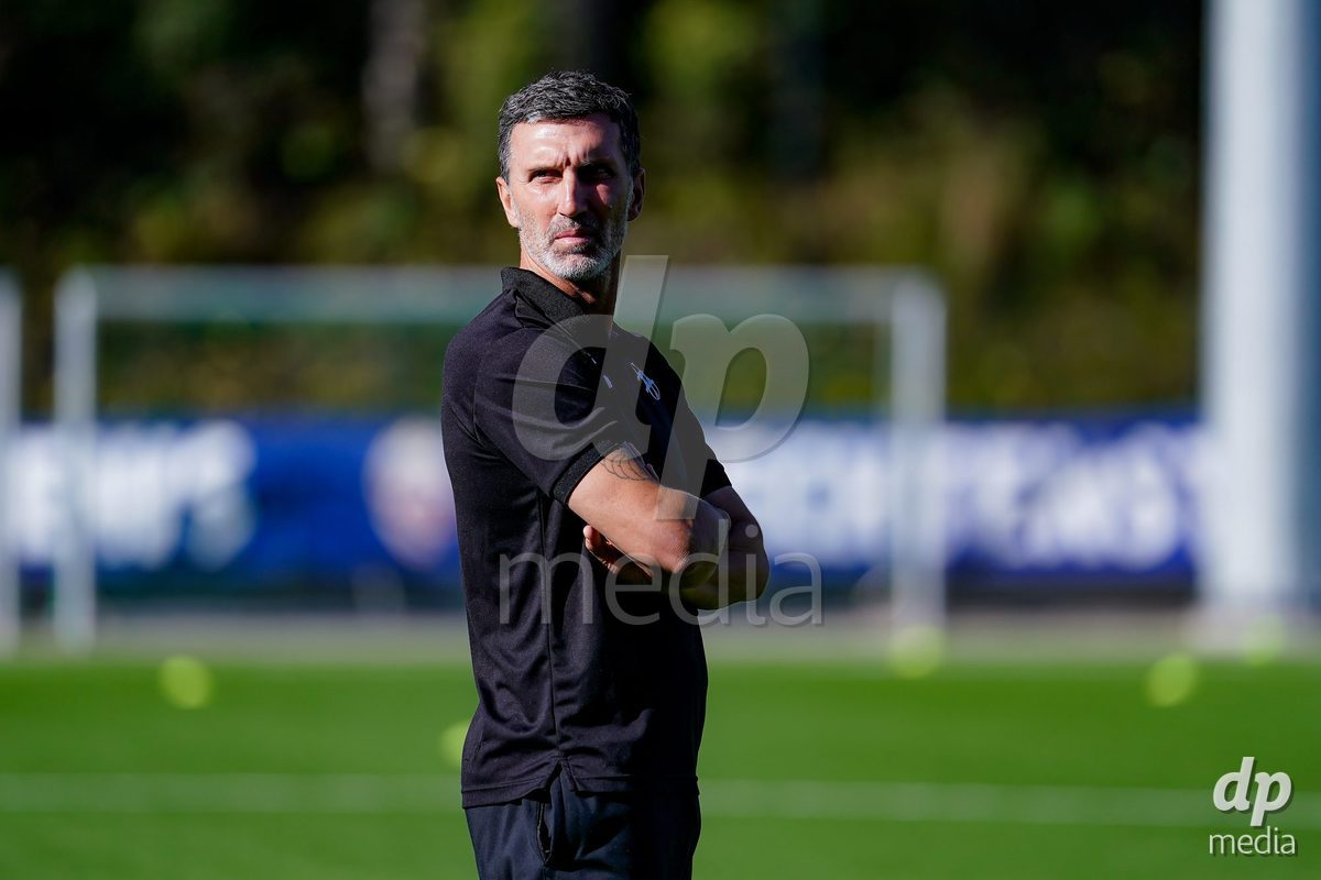 SCHAAN, LIECHTENSTEIN - OCTOBER 15: Ariel Banado, Head Coach of Israel, during the UEFA European Under-17 Qualifier match between Spain and Israel at LFV Campus Rheinwiese on October 15, 2026 in Schaan, Liechtenstein.