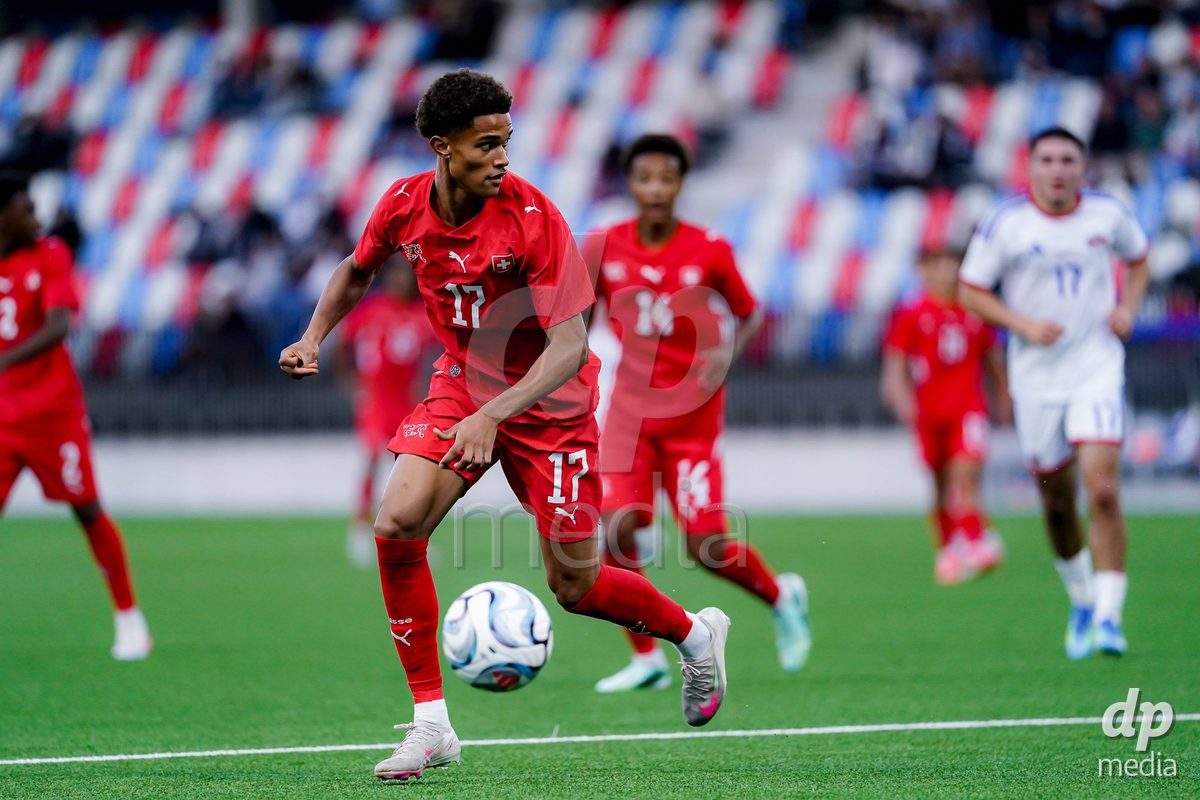 SCHAAN, LIECHTENSTEIN - OCTOBER 15: Kyle Kurt of Switzerland controls the ball during the UEFA European Under-17 Qualifier match between Switzerland and Liechtenstein at LFV Campus Rheinwiese on October 15, 2026 in Schaan, Liechtenstein.