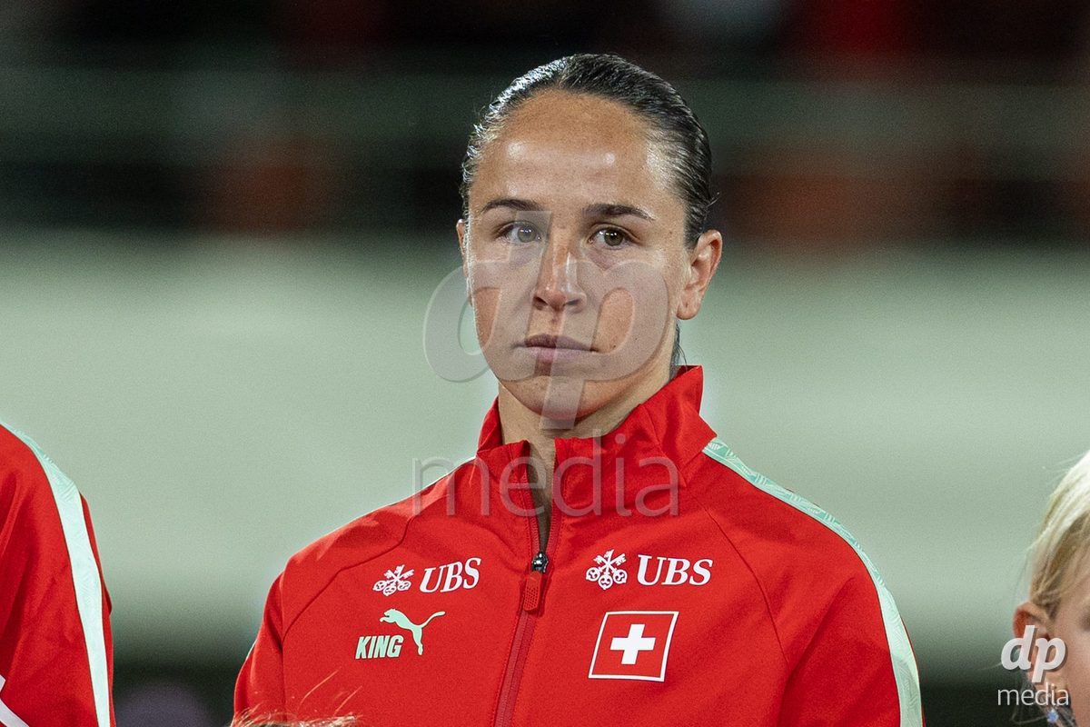 SION, SWITZERLAND, OCTOBER 13 : Géraldine Reuteler of Switzerland during the FIFA Women's World Cup 2027 Women's European Qualifiers Play-offs game between Switzerland and Israel at Stade de Tourbillon on October 13, 2026 in Sion, Switzerland.