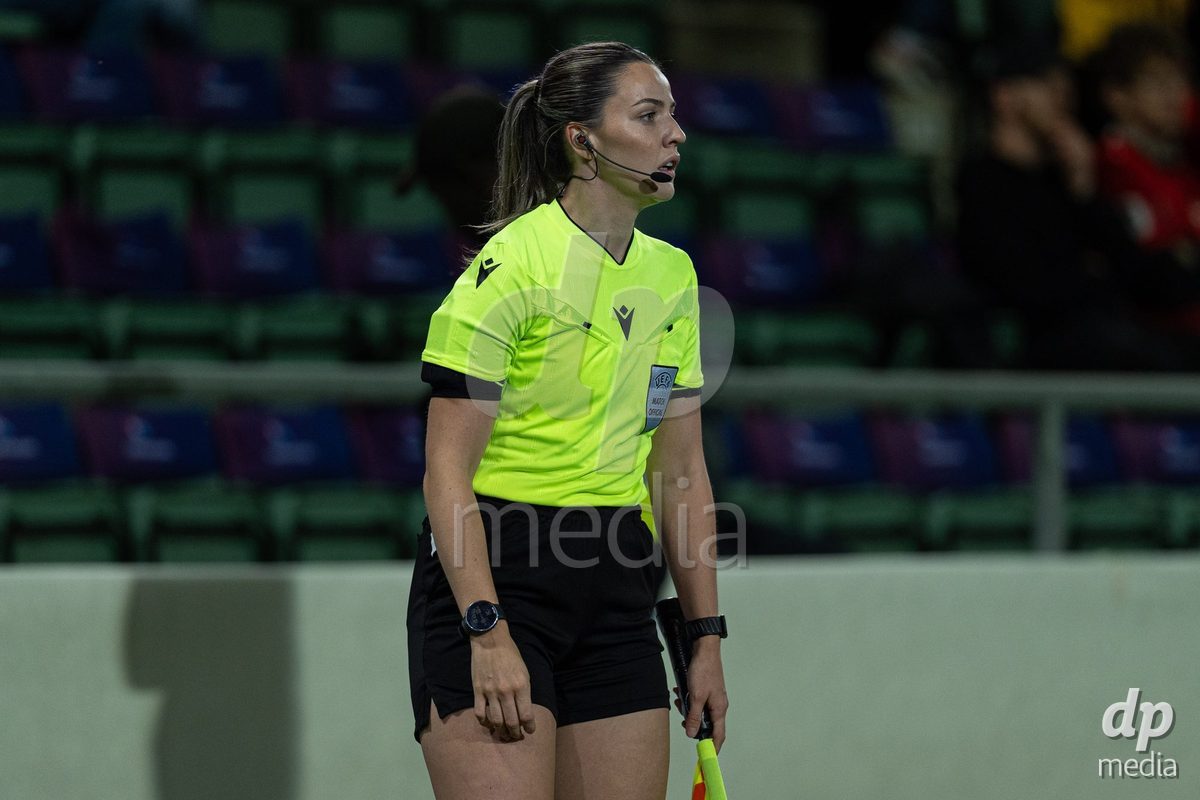 SION, SWITZERLAND, OCTOBER 13 : Emily Carney, assistant referee, during the FIFA Women's World Cup 2027 Women's European Qualifiers Play-offs game between Switzerland and Israel at Stade de Tourbillon on October 13, 2026 in Sion, Switzerland.