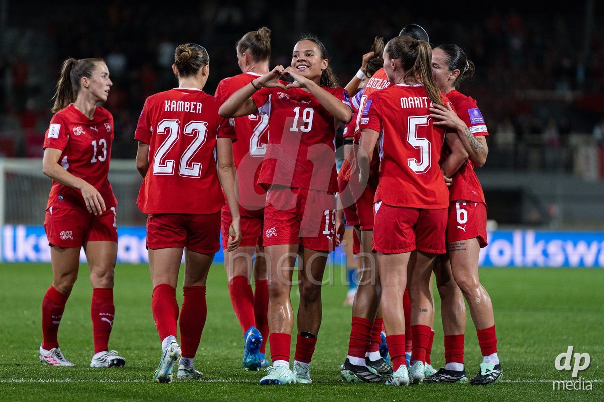 SION, SWITZERLAND, OCTOBER 13 : Iman Beney of Switzerland celebrates the goal (1-0) during the FIFA Women's World Cup 2027 Women's European Qualifiers Play-offs game between Switzerland and Israel at Stade de Tourbillon on October 13, 2026 in Sion, Switzerland.