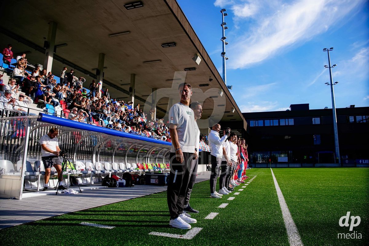 SCHAAN, LIECHTENSTEIN - OCTOBER 15: Ilija Borenovic, Head Coach of Switzerland, during the UEFA European Under-17 Qualifier match between Switzerland and Liechtenstein at LFV Campus Rheinwiese on October 15, 2026 in Schaan, Liechtenstein.