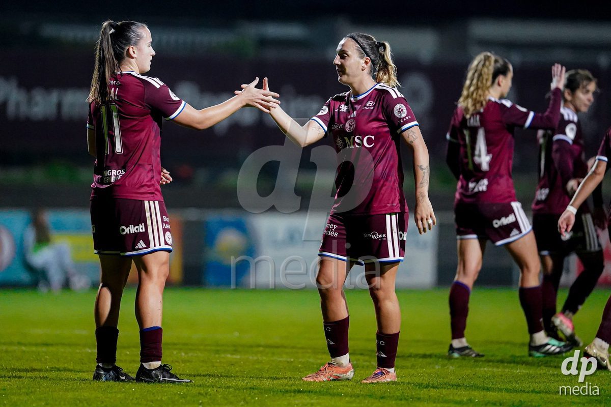 GENEVA, SWITZERLAND - OCTOBER 16: Gloria Marinelli of Servette FC Chenois Feminin celebrating with team after scoring teams third goal during the AXA Women's Super League match between Servette FC Chenois Feminin and FC Luzern at Stade de Trois-Chene on October 16, 2026 in Geneva, Switzerland.
