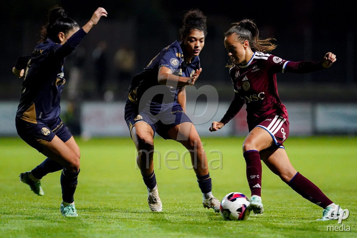 GENEVA, SWITZERLAND - OCTOBER 16: Joana Marchao of Servette FC Chenois Feminin battles for the ball during the AXA Women's Super League match between Servette FC Chenois Feminin and FC Luzern at Stade de Trois-Chene on October 16, 2026 in Geneva, Switzerland.