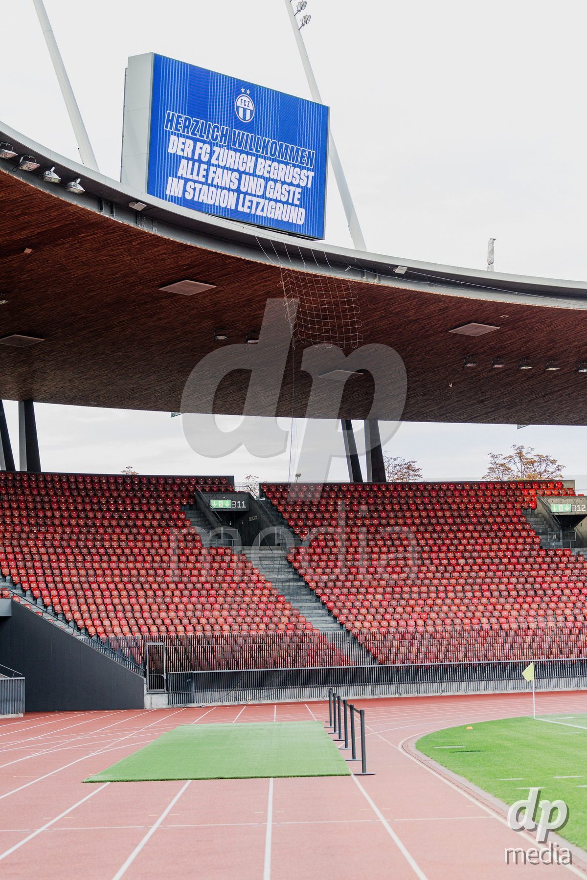 ZURICH, SWITZERLAND - OCTOBER 16: General view and action during the AXA Women's Super League match between FC Zurich and FC St. Gallen 1879 at Letzigrund on October 16, 2026 in Zurich, Switzerland.