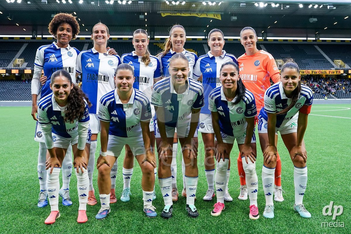 BERN, SWITZERLAND - OCTOBER 17: Teamphoto of GC during the AXA Women's Super League match between BSC YB Frauen and GC Frauenfussball at Wankdorf Stadion on October 17, 2026 in Bern, Switzerland.
