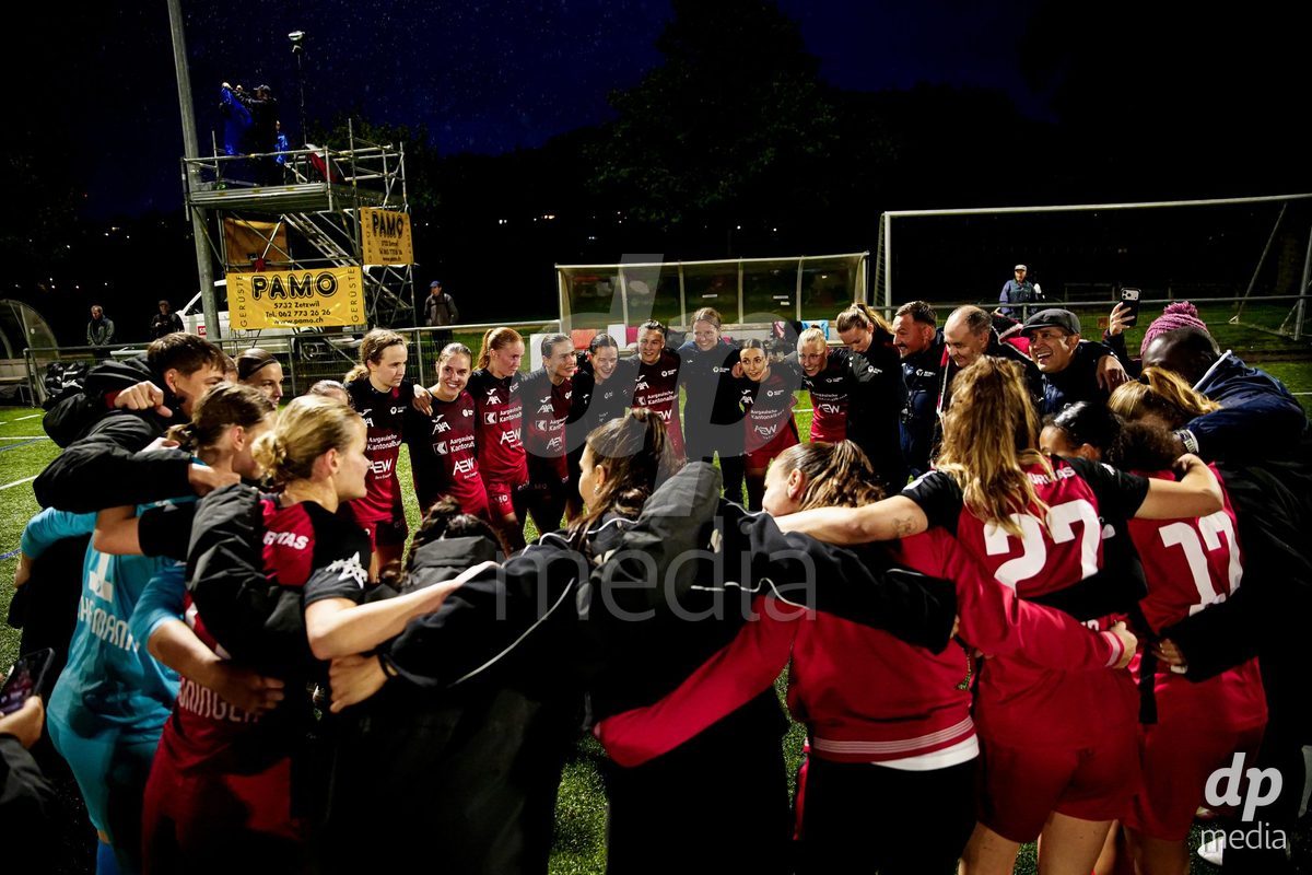 AARAU, SWITZERLAND - OCTOBER 17:  FC Aarau Frauen after winning the AXA Women's Super League match between FC Aarau Frauen and FC Basel 1893 at Sportanlage Schachen on October 17, 2026 in Aarau, Switzerland.