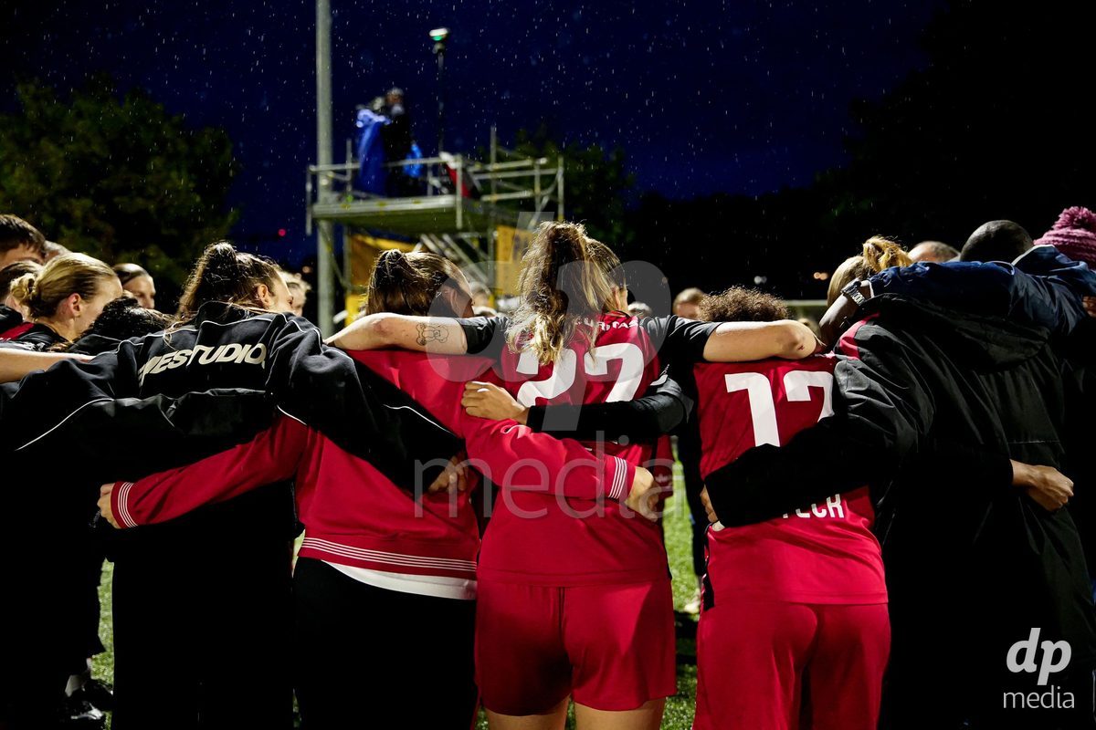 AARAU, SWITZERLAND - OCTOBER 17:  FC Aarau Frauen after winning the AXA Women's Super League match between FC Aarau Frauen and FC Basel 1893 at Sportanlage Schachen on October 17, 2026 in Aarau, Switzerland.