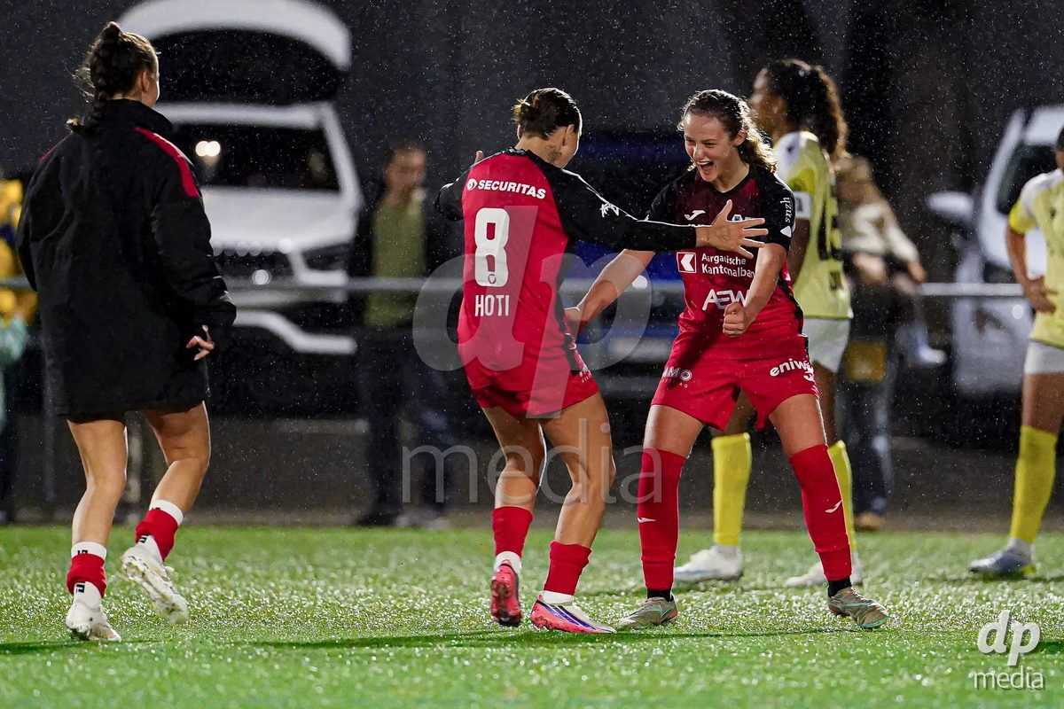 AARAU, SWITZERLAND - OCTOBER 17:  FC Aarau Frauen celebrating after winning the AXA Women's Super League match between FC Aarau Frauen and FC Basel 1893 at Sportanlage Schachen on October 17, 2026 in Aarau, Switzerland.