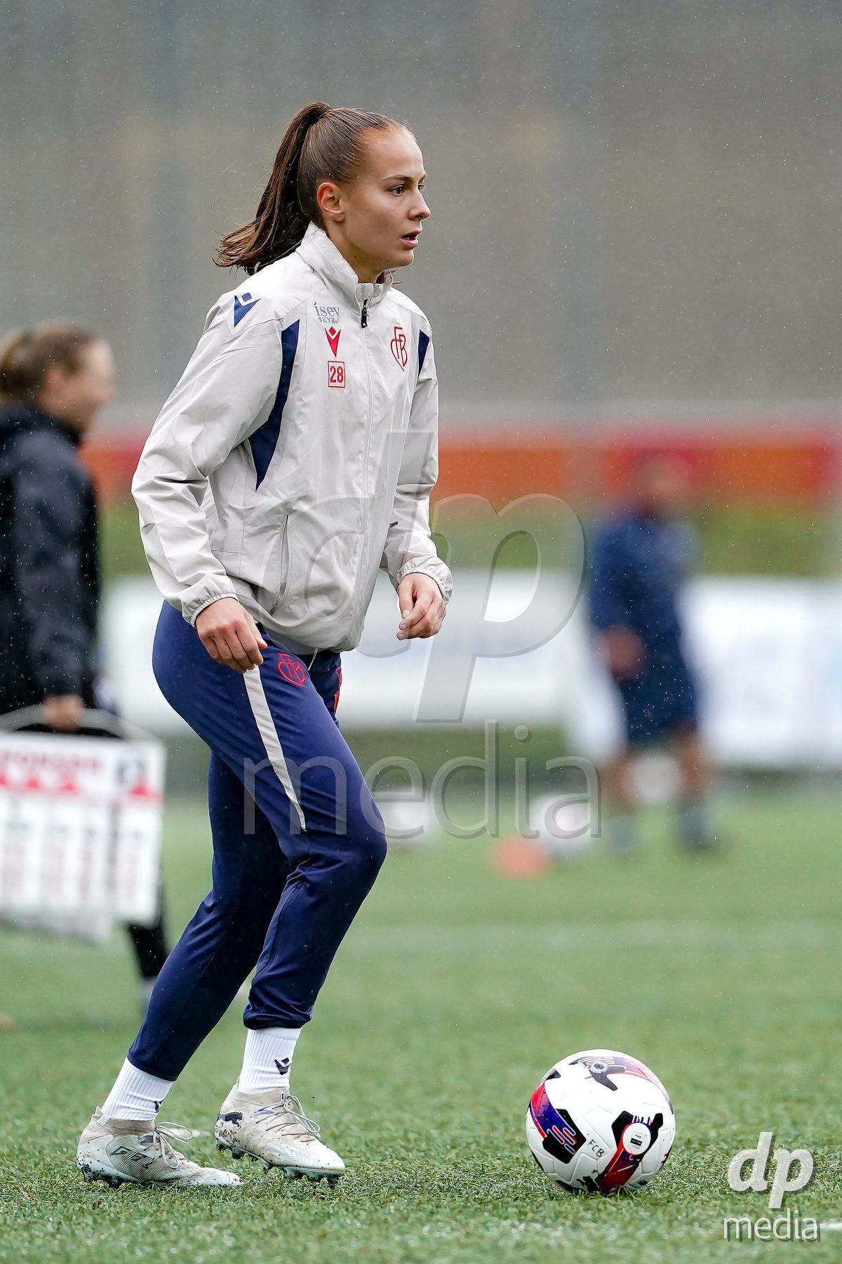 AARAU, SWITZERLAND - OCTOBER 17: Elea Hagmann of FC Basel 1893 warming up during the AXA Women's Super League match between FC Aarau Frauen and FC Basel 1893 at Sportanlage Schachen on October 17, 2026 in Aarau, Switzerland.