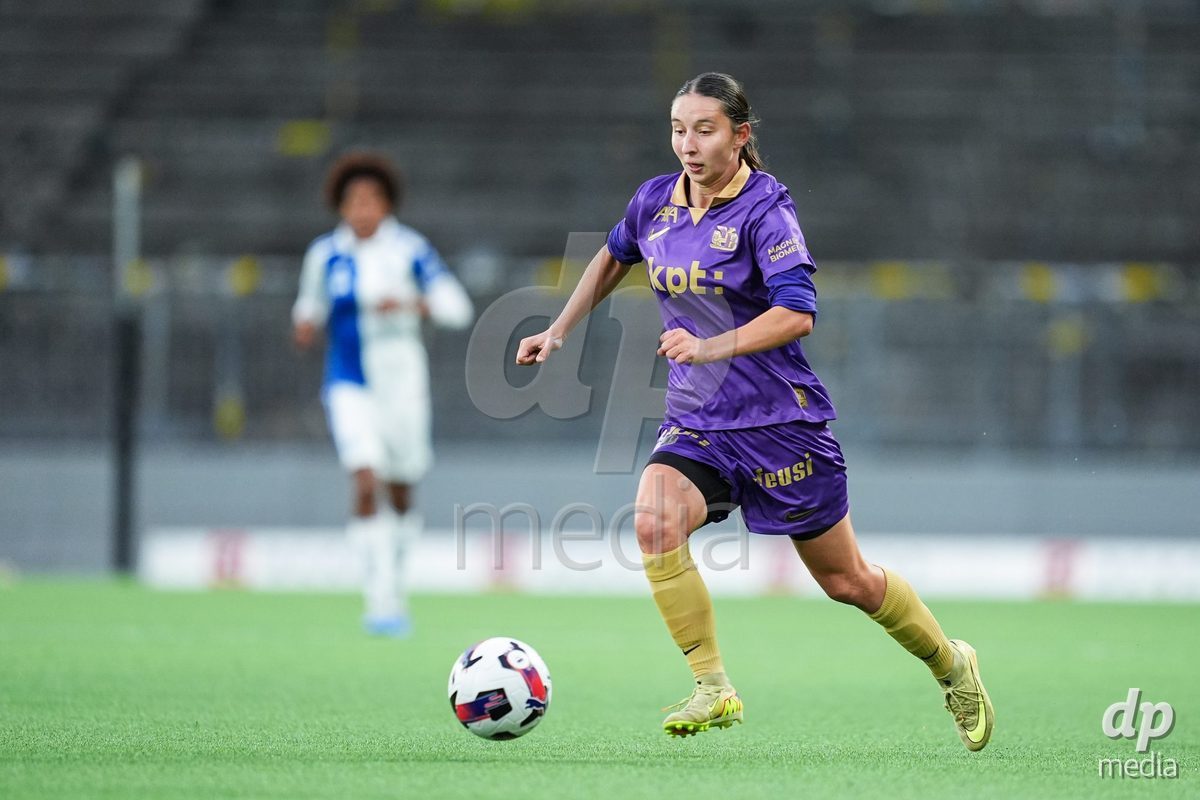BERN, SWITZERLAND - OCTOBER 17: Malaurie Granges of BSC YB Frauen controls the ball during the AXA Women's Super League match between BSC YB Frauen and GC Frauenfussball at Wankdorf Stadion on October 17, 2026 in Bern, Switzerland.