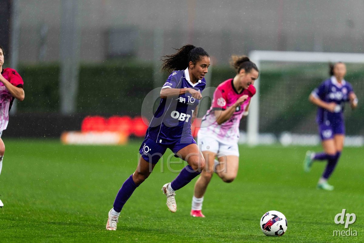 YVERDON-LES-BAINS, SWITZERLAND - OCTOBER 18: 11 Ramona Kannady of FC Rapperswil-Jona in action with the ball during the AXA Women's Super League match between FC Yverdon Women and FC Rapperswil-Jona at Stade Municipal on October 18, 2026 in Yverdon-les-Bains, Switzerland.