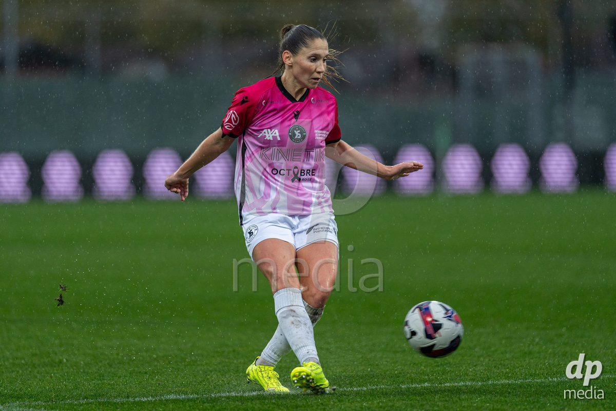 YVERDON-LES-BAINS, SWITZERLAND - OCTOBER 18: Sandrine Gaillard Mauron of Yverdon Sport Women passes the ball during the AXA Women's Super League match between FC Yverdon Women and FC Rapperswil-Jona at Stade Municipal on October 18, 2026 in Yverdon-les-Bains, Switzerland.