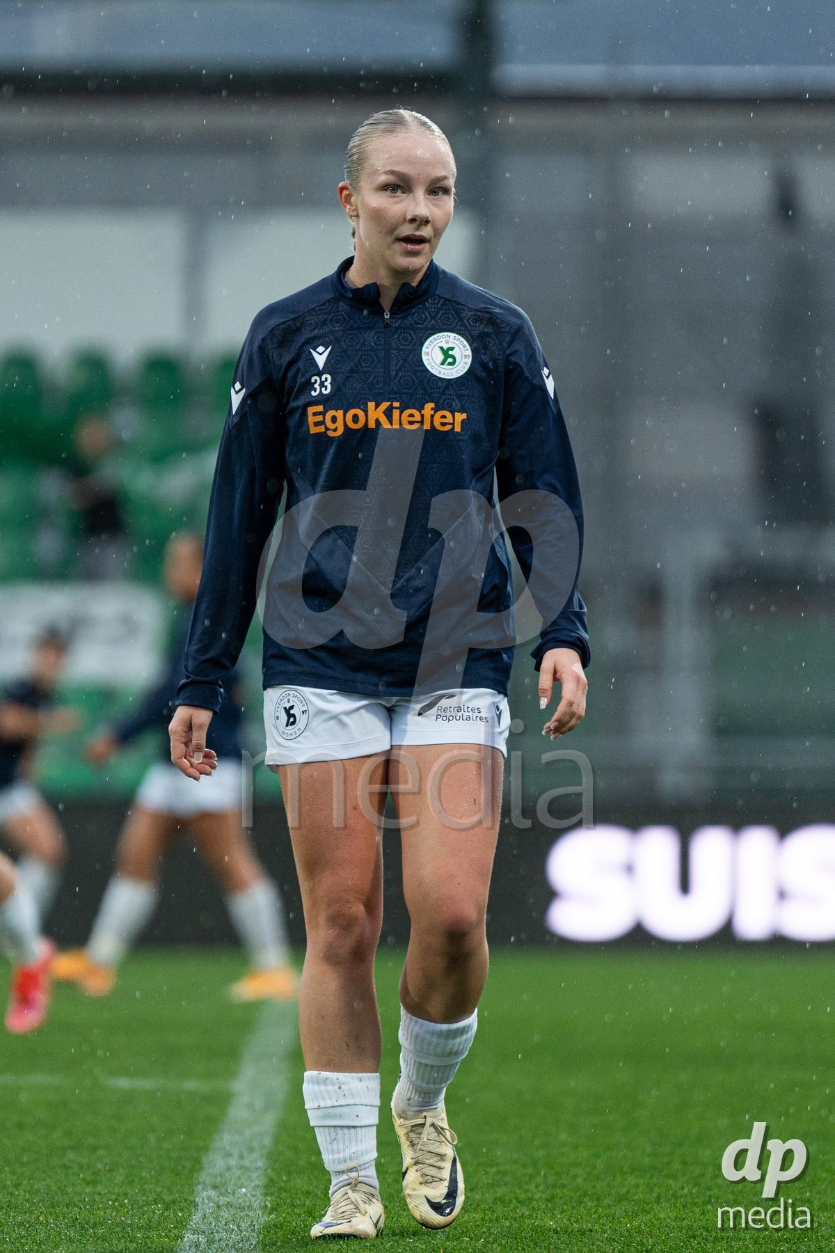 YVERDON-LES-BAINS, SWITZERLAND - OCTOBER 18: Léane Fontaine of Yverdon Sport Women warms up during the AXA Women's Super League match between FC Yverdon Women and FC Rapperswil-Jona at Stade Municipal on October 18, 2026 in Yverdon-les-Bains, Switzerland.