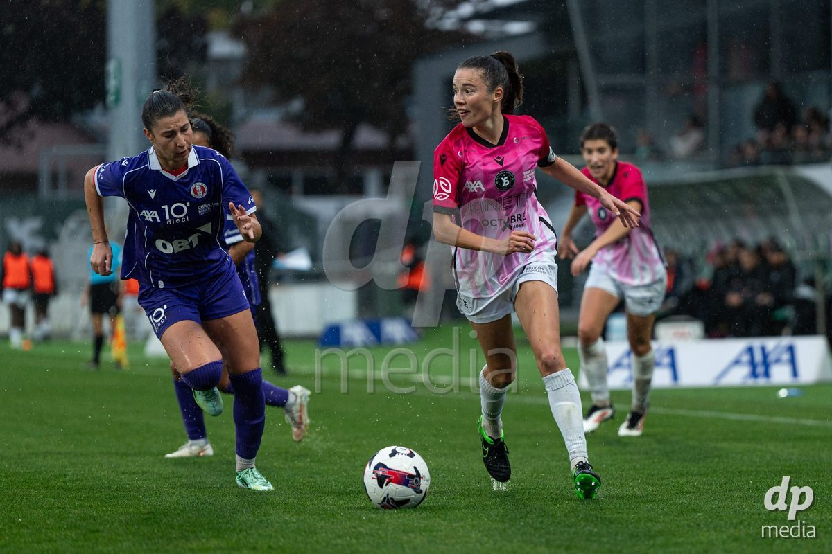 YVERDON-LES-BAINS, SWITZERLAND - OCTOBER 18: Chloé Marie Anne Le Franc of Yverdon Sport Women runs with the ball during the AXA Women's Super League match between FC Yverdon Women and FC Rapperswil-Jona at Stade Municipal on October 18, 2026 in Yverdon-les-Bains, Switzerland.