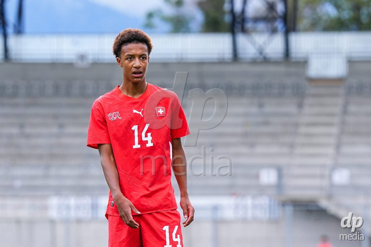 VADUZ, LIECHTENSTEIN - OCTOBER 18: Ryan Hare of Switzerland looks on during the UEFA European Under-17 Qualifier match between Switzerland and Spain at Rheinpark Stadion on October 18, 2026 in Vaduz, Liechtenstein.