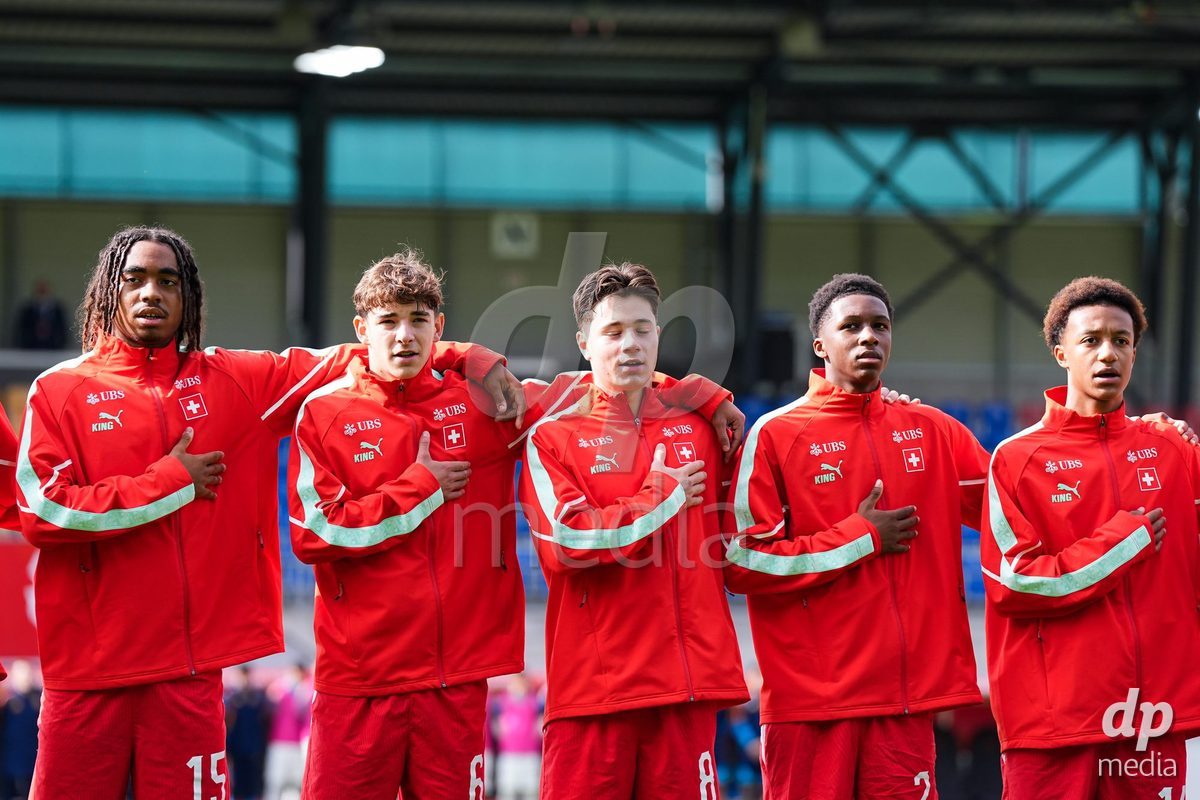 VADUZ, LIECHTENSTEIN - OCTOBER 18: Leon White, Niklas Zuger, Leandro Cottiati, Darren Okoh and Ryan Hare of Switzerland during the UEFA European Under-17 Qualifier match between Switzerland and Spain at Rheinpark Stadion on October 18, 2026 in Vaduz, Liechtenstein.
