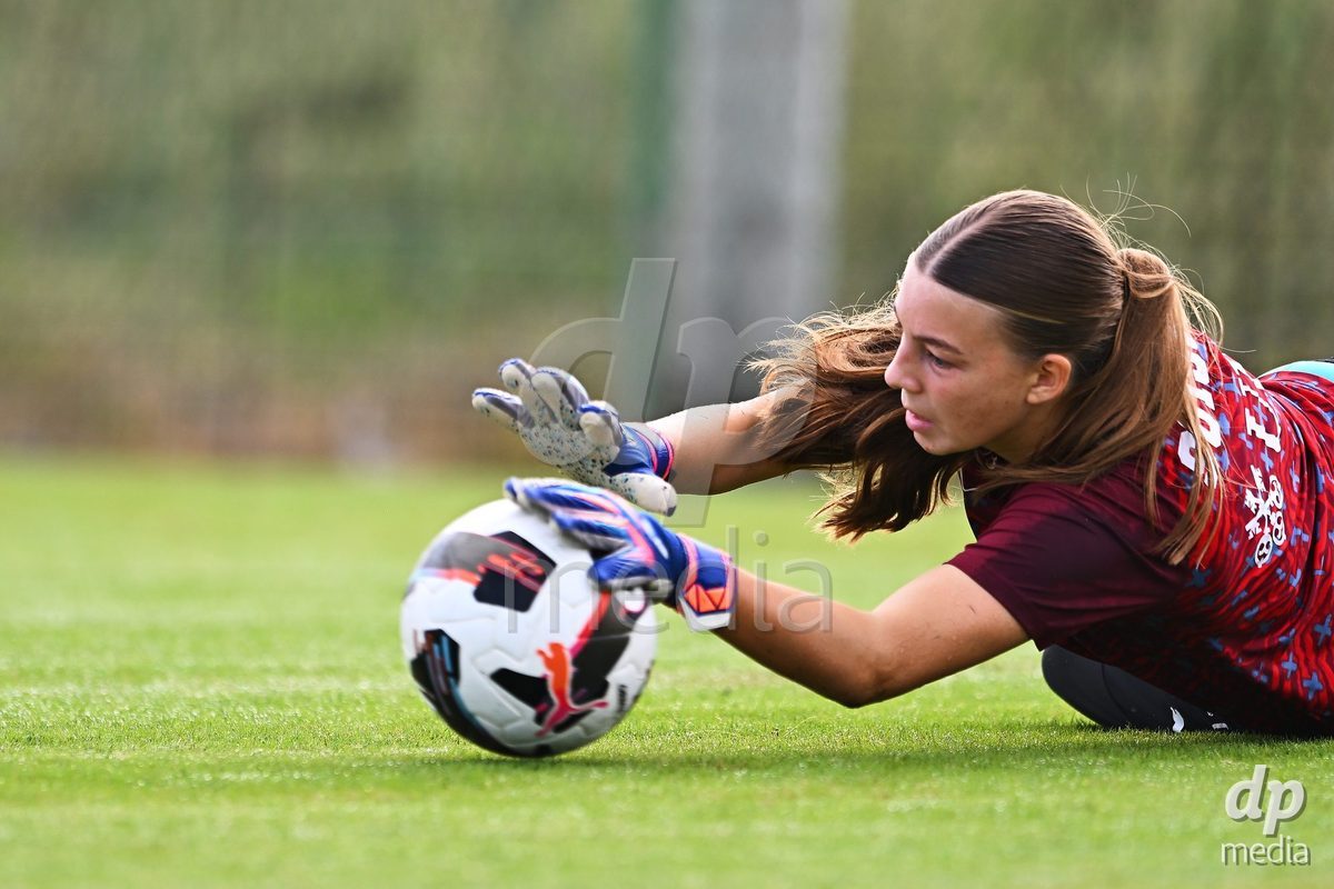 OLIVA NOVA, SPAIN - OCTOBER 22: Florentine Pohlenz Goalkeeper of Switzerland during the International Women's Friendly match between Hungary U17 and Switzerland U17 at Oliva Nova Sports Center on October 22, 2026 in Oliva Nova, Spain.