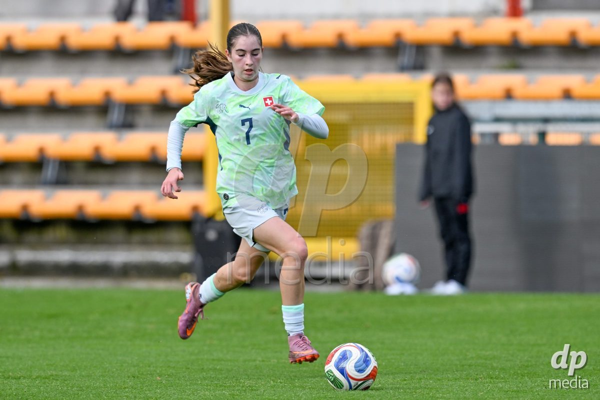 MOUSCRON, BELGIUM - OCTOBER 22: Mia Seitz (7) of Switzerland pictured during the International Women's Friendly match between Belgium U16 and Switzerland U16 at Le Cannonier on October 22, 2026 in Mouscron, Belgium.