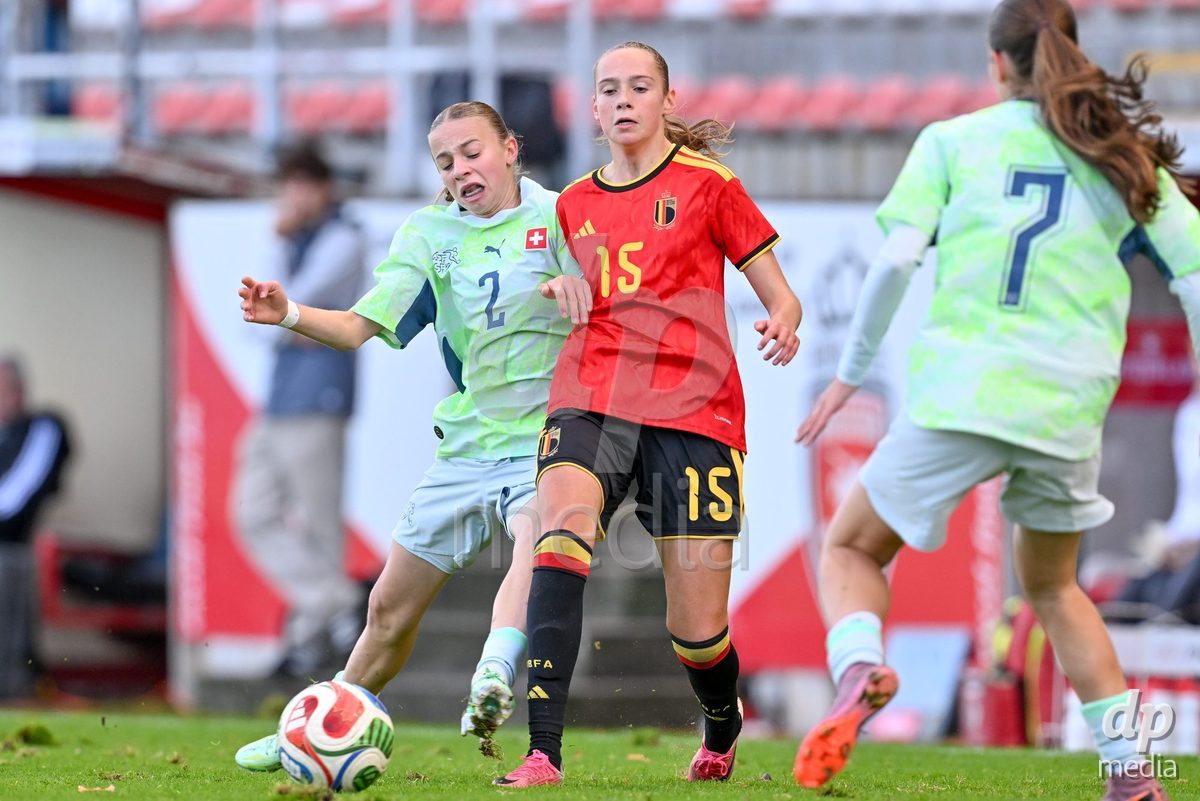 MOUSCRON, BELGIUM - OCTOBER 22: Elena Schlatter (2) of Switzerland fighting for the ball with Nore Rens (15) of Belgium during the International Women's Friendly match between Belgium U16 and Switzerland U16 at Le Cannonier on October 22, 2026 in Mouscron, Belgium.