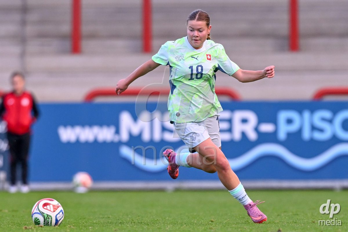 MOUSCRON, BELGIUM - OCTOBER 22: Chiara Mosimann (18) of Switzerland pictured during the International Women's Friendly match between Belgium U16 and Switzerland U16 at Le Cannonier on October 22, 2026 in Mouscron, Belgium.