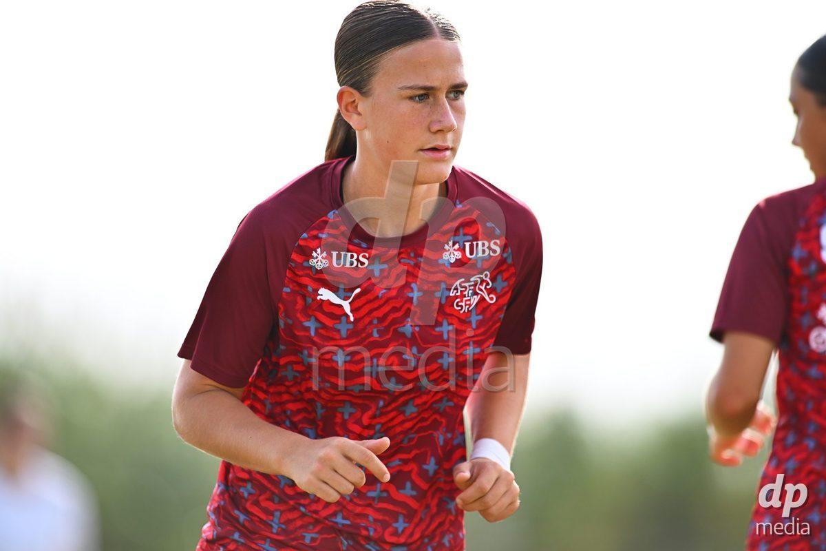 OLIVA NOVA, SPAIN - OCTOBER 24: International Women's Friendly match between Switzerland U17 and Hungary U17 at Oliva Nova Sports Center on October 24, 2026 in Oliva Nova, Spain.