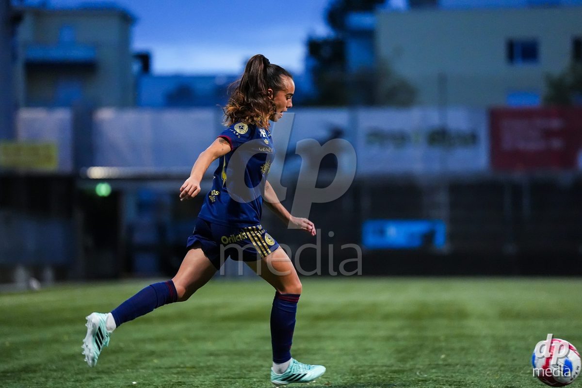 WIL, SWITZERLAND - OCTOBER 24: Joana Marchao of Servette FC Chenois Feminin controls the ball during the AXA Women's Cup match between FC Wil 1900 and Servette FC Chenois Feminin at Lidl Sportpark on October 24, 2026 in Wil, Switzerland.
