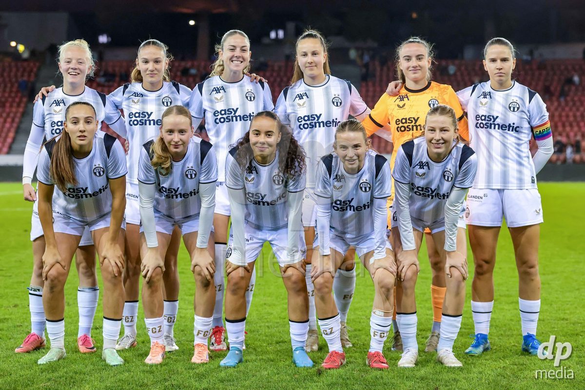 ZURICH, SWITZERLAND - OCTOBER 24: Teamphoto of FC Zurich during the AXA Women's Cup match between FC Zurich and BSC YB Frauen at Letzigrund on October 24, 2026 in Zurich, Switzerland.