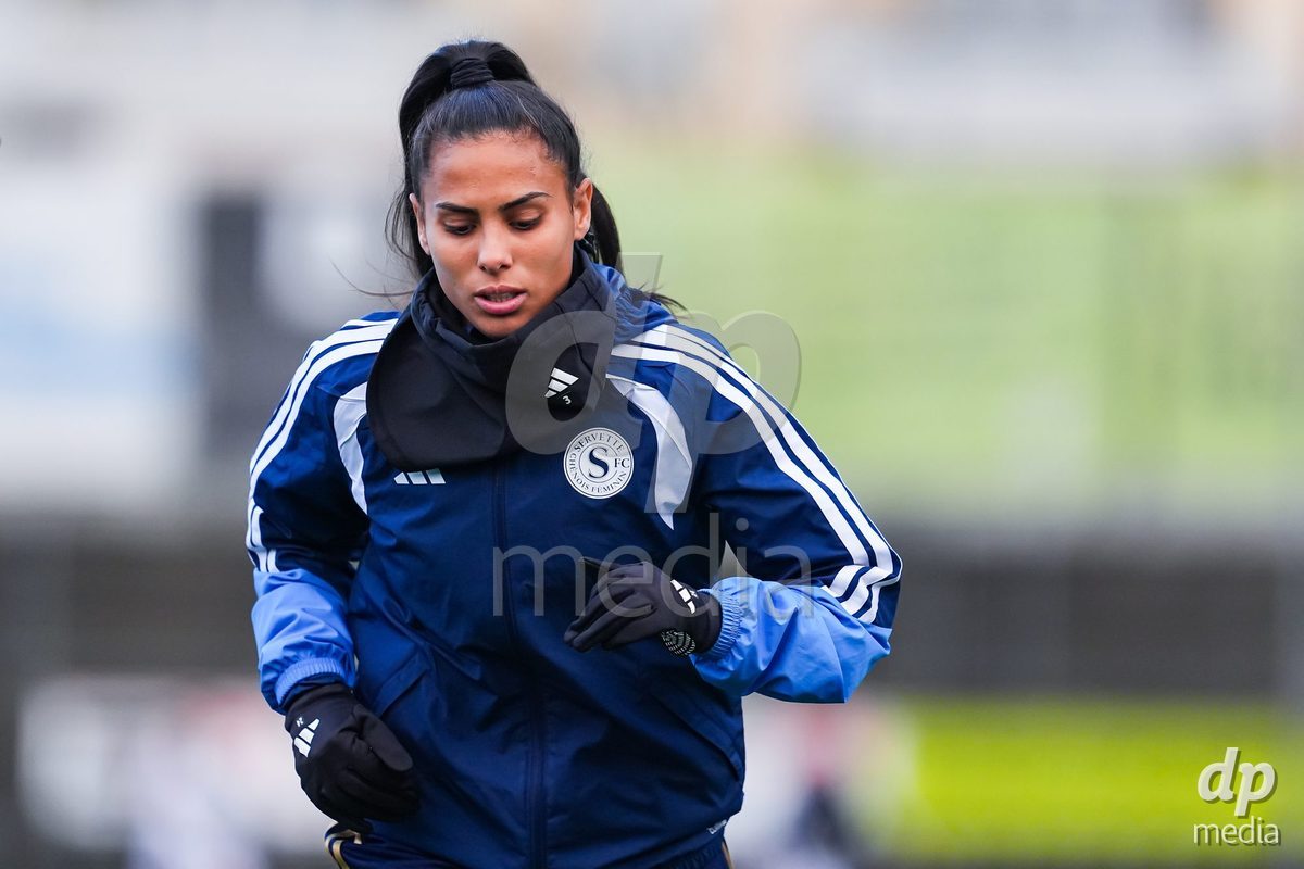 WIL, SWITZERLAND - OCTOBER 24: Daina Bourma of Servette FC Chenois Feminin during warm up prior to the AXA Women's Cup match between FC Wil 1900 and Servette FC Chenois Feminin at Lidl Sportpark on October 24, 2026 in Wil, Switzerland.