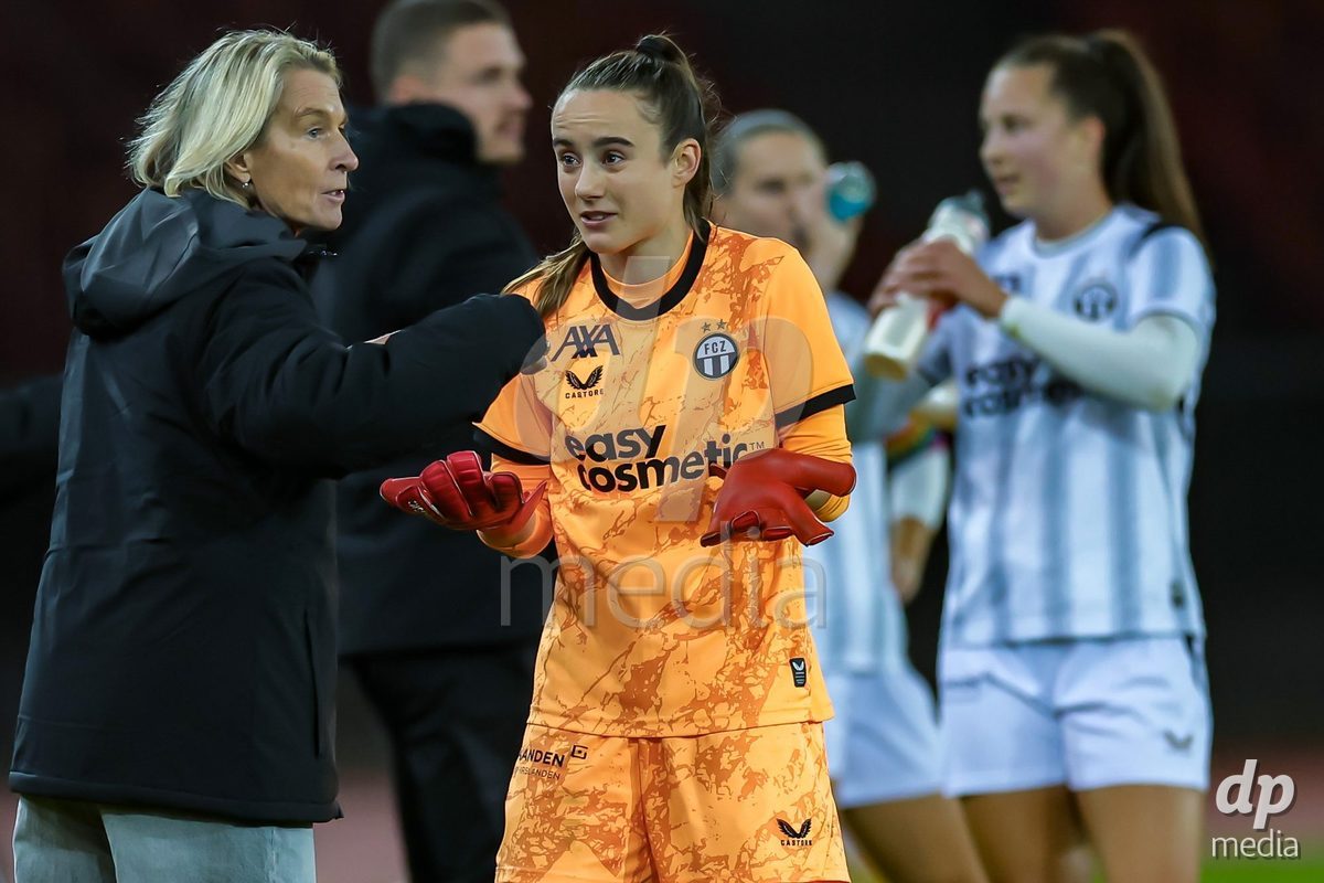 ZURICH, SWITZERLAND - OCTOBER 24: Martina Voss-Tecklenburg (Head Coach, FC Zürich Frauen) (L) and Riana Gmür from the FC Zürich Frauen during the AXA Women's Cup match between FC Zurich and BSC YB Frauen at Letzigrund on October 24, 2026 in Zurich, Switzerland.