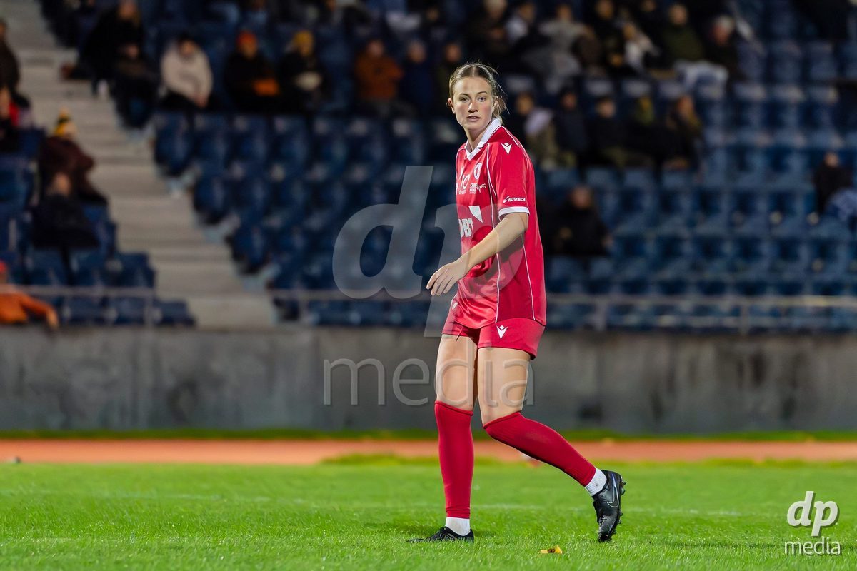 LUZERN, SWITZERLAND - OCTOBER 24: 21 Mackenzie Ann Duff of FC Rapperswil-Jona during the AXA Women's Cup match between FC Luzern and FC Rapperswil-Jona at Hubelmatt on October 24, 2026 in Luzern, Switzerland.