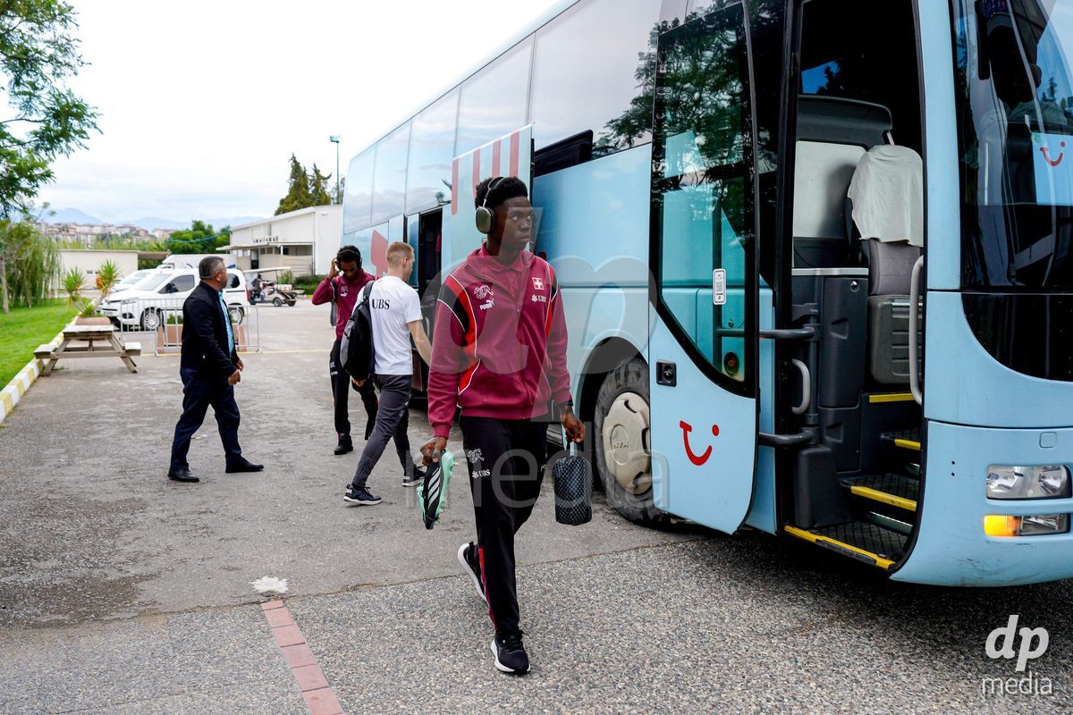 SIDE, TURKIYE - OCTOBER 28: Players of Switzerland arrival prior to the International Friendly match between Switzerland and Turkiye at Emirhan Sport Complex on October 28, 2026 in Side, Turkiye.