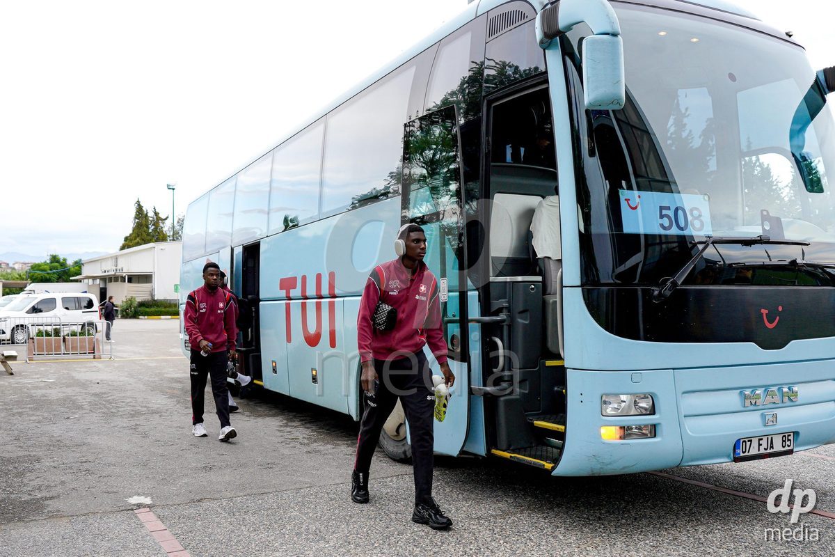 SIDE, TURKIYE - OCTOBER 28: Players of Switzerland arrival prior to the International Friendly match between Switzerland and Turkiye at Emirhan Sport Complex on October 28, 2026 in Side, Turkiye.