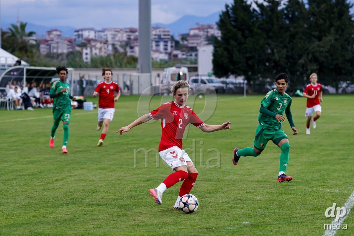 SIDE, TURKIYE - OCTOBER 28: Sigurd Diekhoner Harbeck of Denmark controls the ball during the International Friendly match between Denmark U16 and Saudi Arabia U16 at Emirhan Sport Complex on October 28, 2026 in Side, Turkiye.