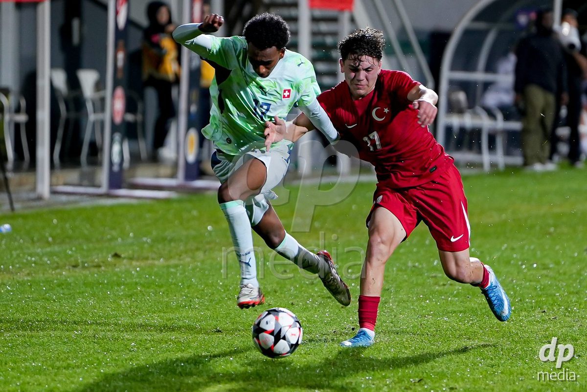 SIDE, TURKIYE - OCTOBER 28: Sinani Elon of Switzerland battles for the ball during the International Friendly match between Switzerland and Turkiye at Emirhan Sport Complex on October 28, 2026 in Side, Turkiye.