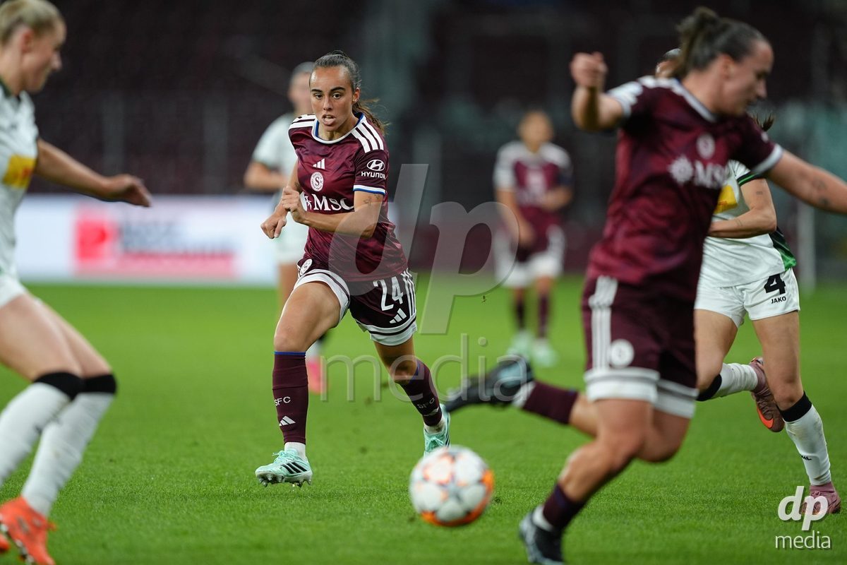 GENEVA, SWITZERLAND - OCTOBER 28: Joana Marchao of Servette FC Chenois Feminin during the UEFA Women's Champions League match between Servette FC Chenois Feminin and OH Leuven at Stade de Geneve on October 28, 2026 in Geneva, Switzerland.