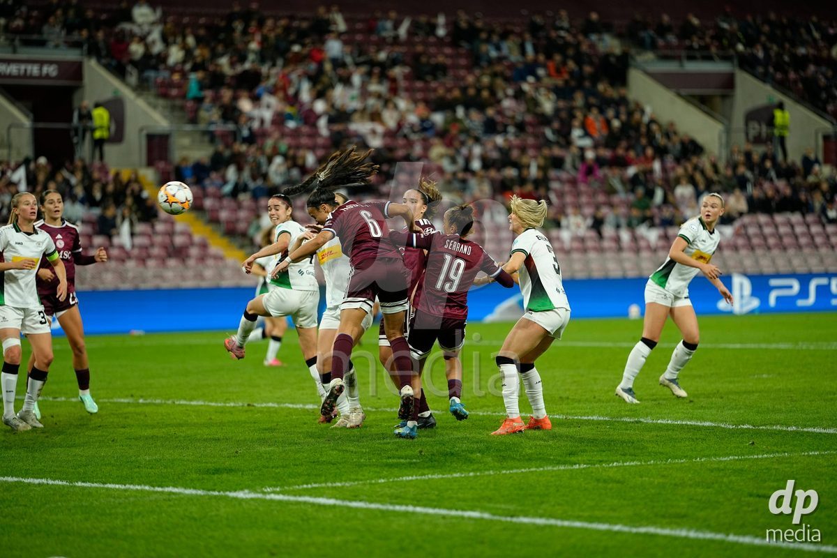 GENEVA, SWITZERLAND - OCTOBER 28: Paola Hernandez of Servette FC Chenois Feminin scoring the first goal of Servette FC Chenois Feminin during the UEFA Women's Champions League match between Servette FC Chenois Feminin and OH Leuven at Stade de Geneve on October 28, 2026 in Geneva, Switzerland.