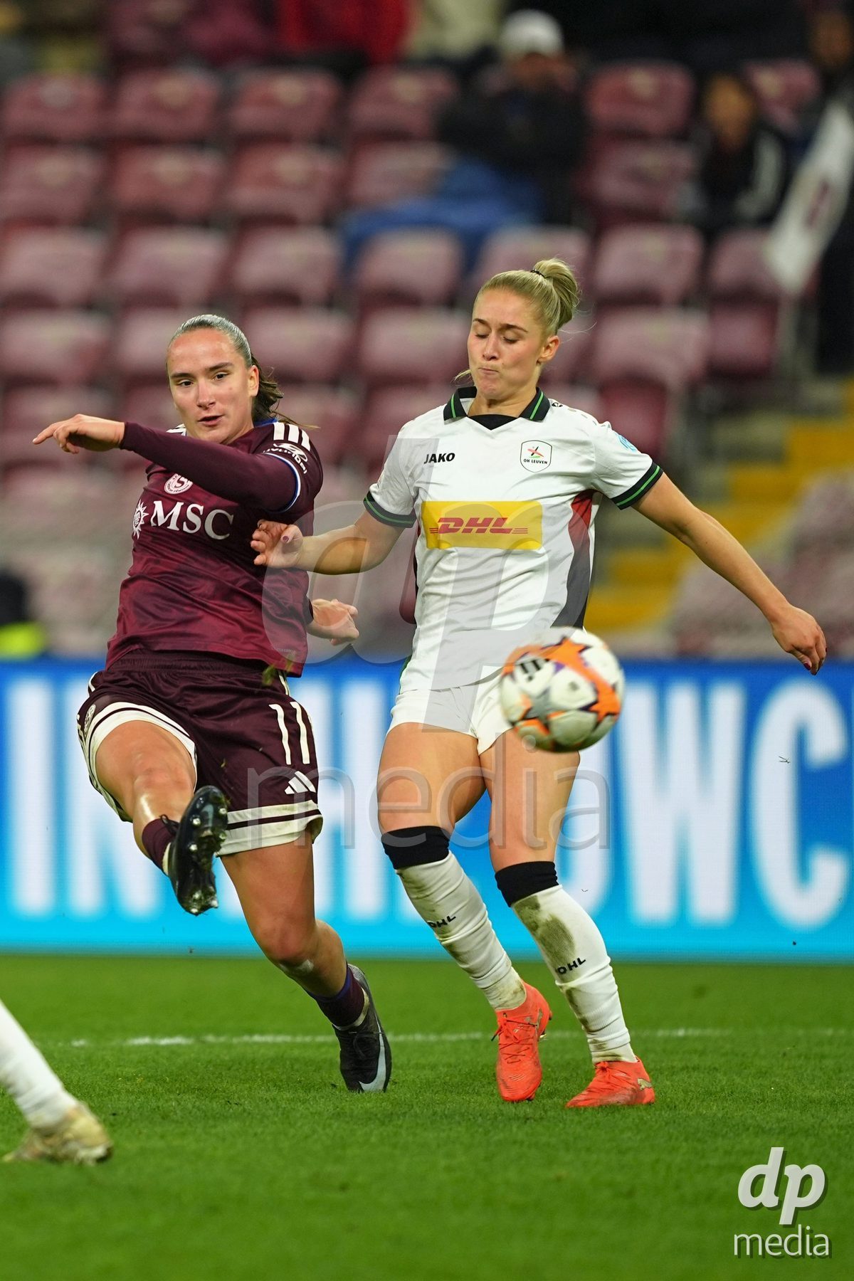 GENEVA, SWITZERLAND - OCTOBER 28: Magdalena Sobal of Servette FC Chenois Feminin against Kim Everaerts of OH Leuven during the UEFA Women's Champions League match between Servette FC Chenois Feminin and OH Leuven at Stade de Geneve on October 28, 2026 in Geneva, Switzerland.