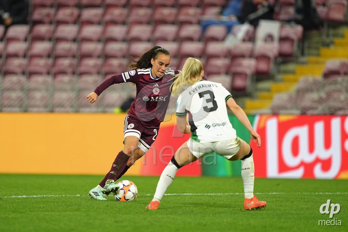 GENEVA, SWITZERLAND - OCTOBER 28: Joana Marchao of Servette FC Chenois Feminin during the UEFA Women's Champions League match between Servette FC Chenois Feminin and OH Leuven at Stade de Geneve on October 28, 2026 in Geneva, Switzerland.