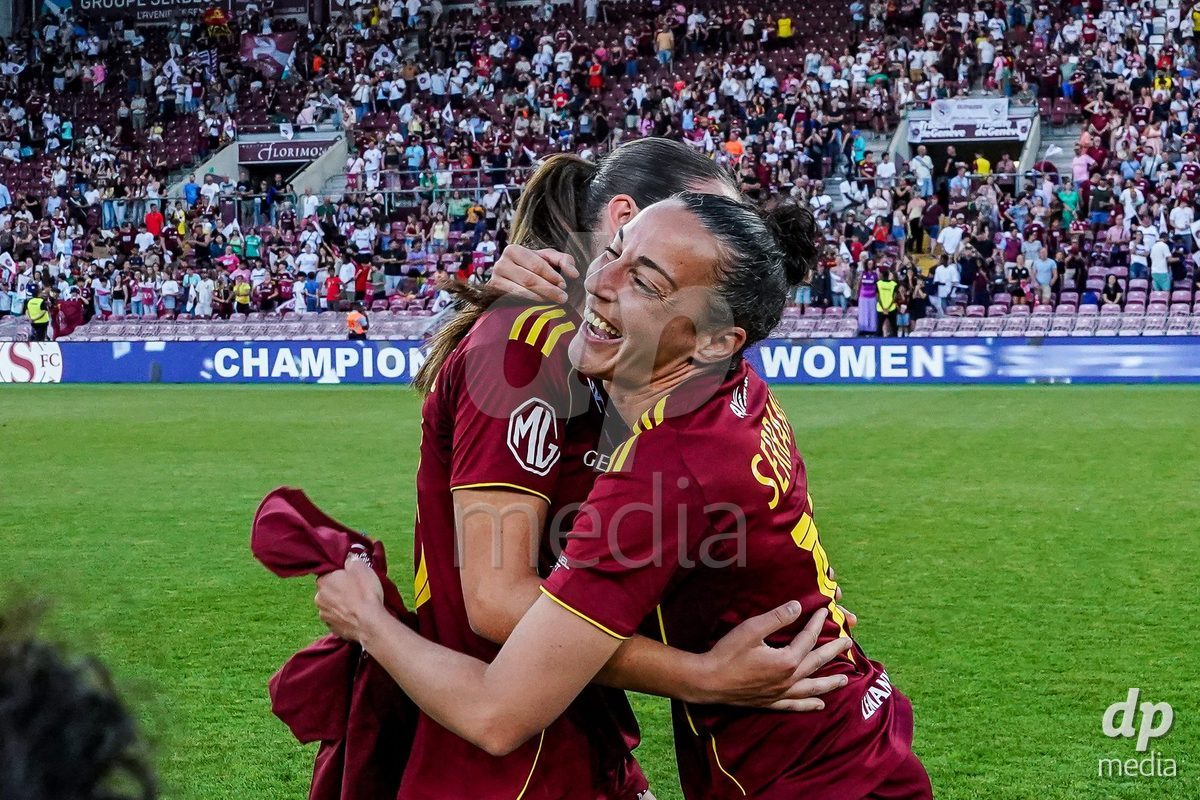 GENEVA, SWITZERLAND - MAY 29: Celebration of team Servette after winning the Final of the AXA Women's Super League match between Servette FC Chenois Feminin and BSC YB Frauen at Stade de Geneve on May 29, 2026 in Geneva, Switzerland.