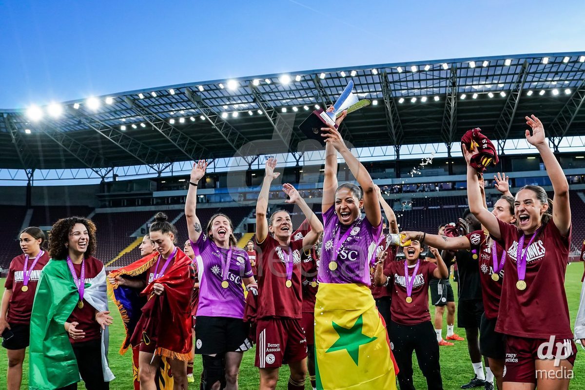 GENEVA, SWITZERLAND - MAY 29: Celebration of team Servette after winning the Final of the AXA Women's Super League match between Servette FC Chenois Feminin and BSC YB Frauen at Stade de Geneve on May 29, 2026 in Geneva, Switzerland.