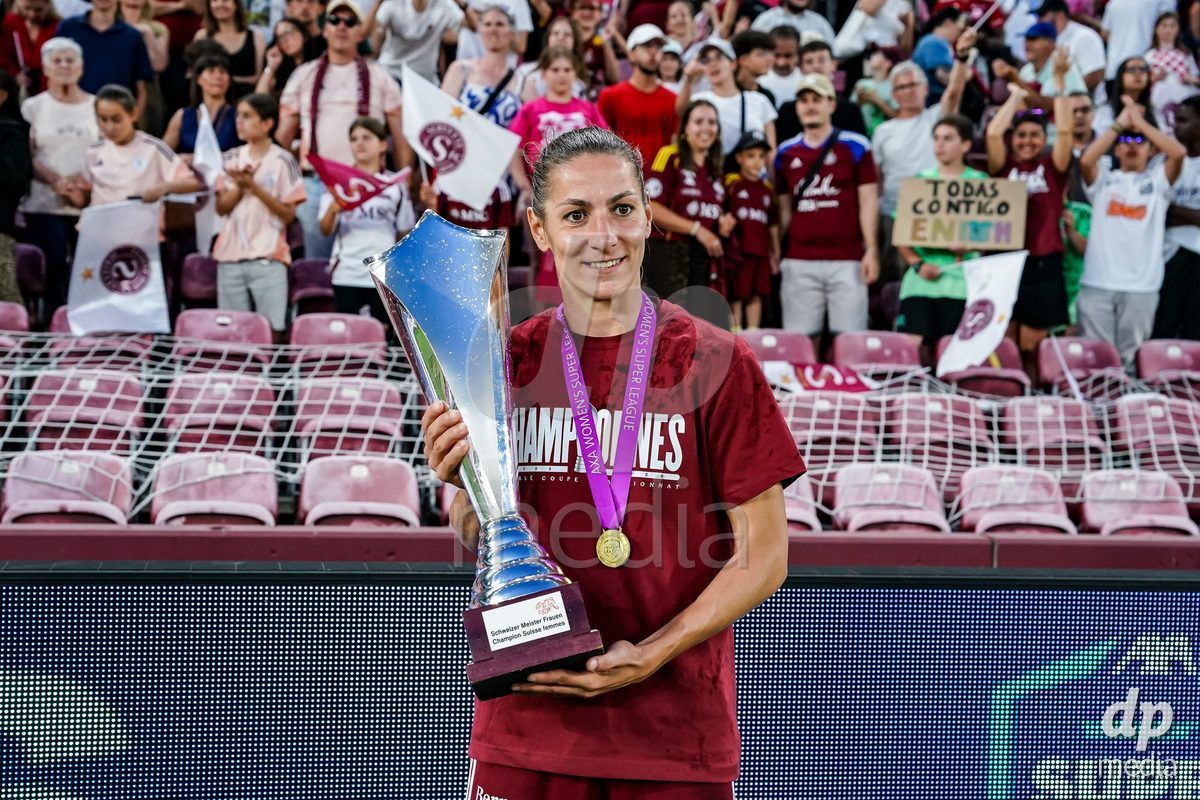 GENEVA, SWITZERLAND - MAY 29: Celebration of team Servette after winning the Final of the AXA Women's Super League match between Servette FC Chenois Feminin and BSC YB Frauen at Stade de Geneve on May 29, 2026 in Geneva, Switzerland.